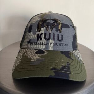 KUIU Green and Gray Camouflage Hat